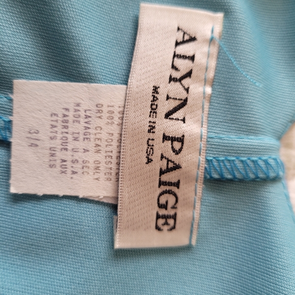 Brand New Floral Summer Dress in size 3/4 - Picture 3 of 6